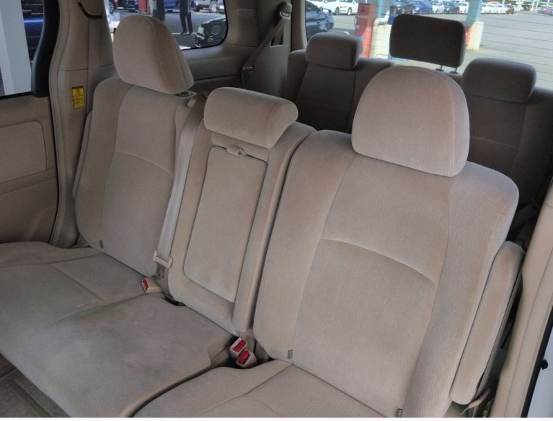 2013 TOYOTA ALPHARD 240X WELFARE SEAT — photograph 5