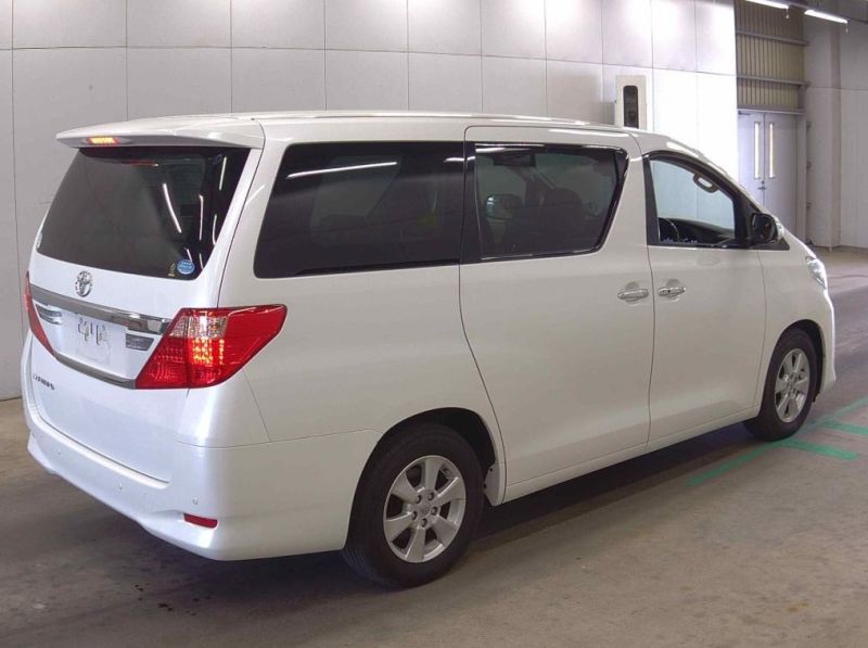 2013 TOYOTA ALPHARD 240X WELFARE SEAT — photograph 7