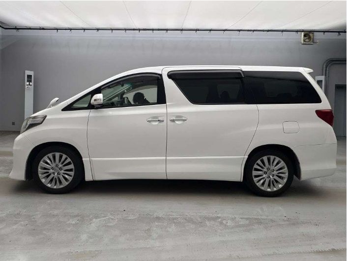 2013 TOYOTA ALPHARD 240S — photograph 13