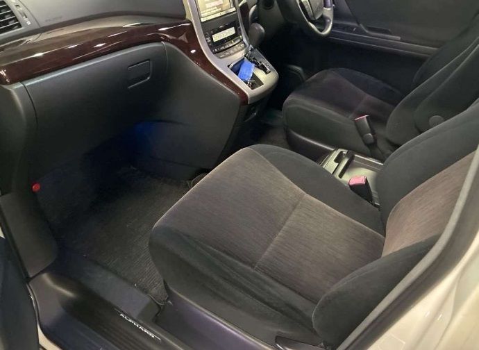 2013 TOYOTA ALPHARD 240S — photograph 5