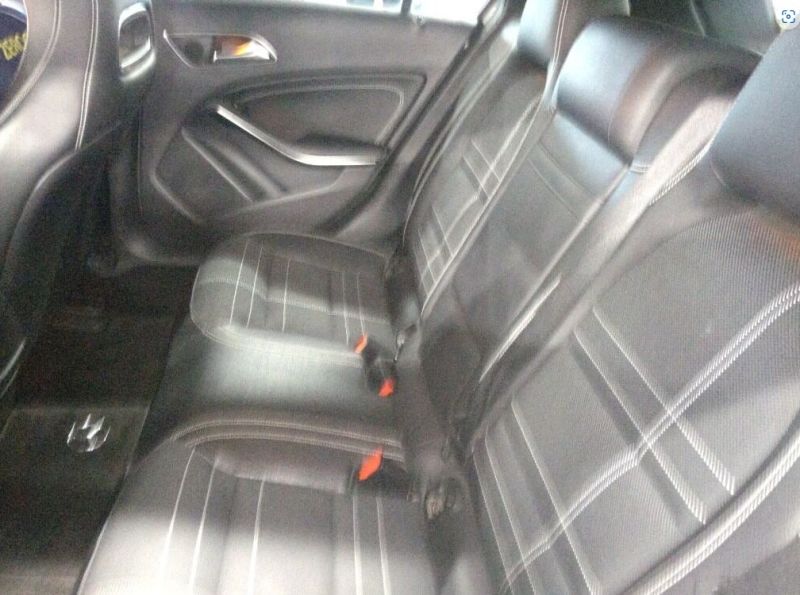 2014 MERCEDES A CLASS A-180 — photograph 5