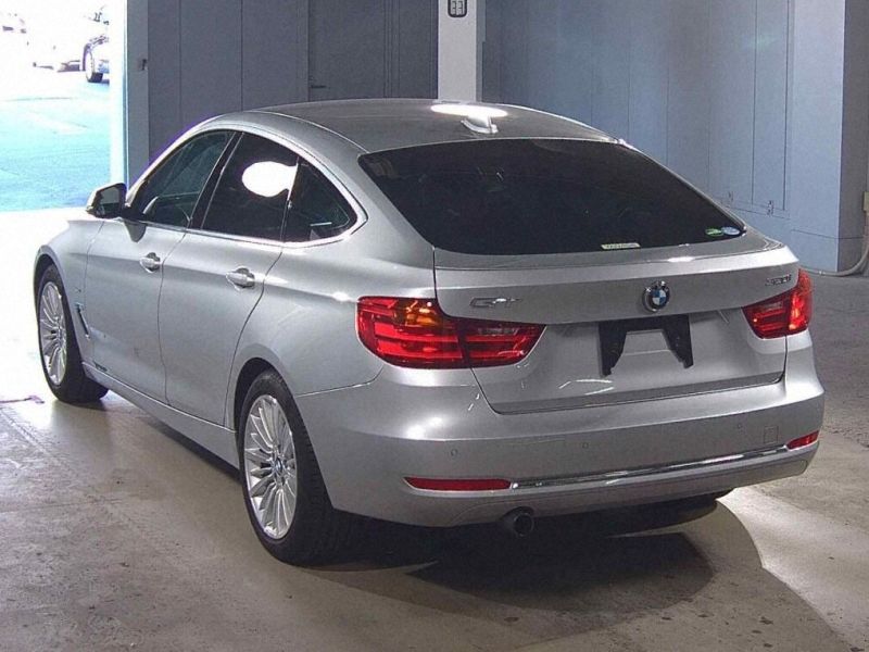 2016 BMW 3 SERIES 320i GRAN TURISMO LUXURY — photograph 1