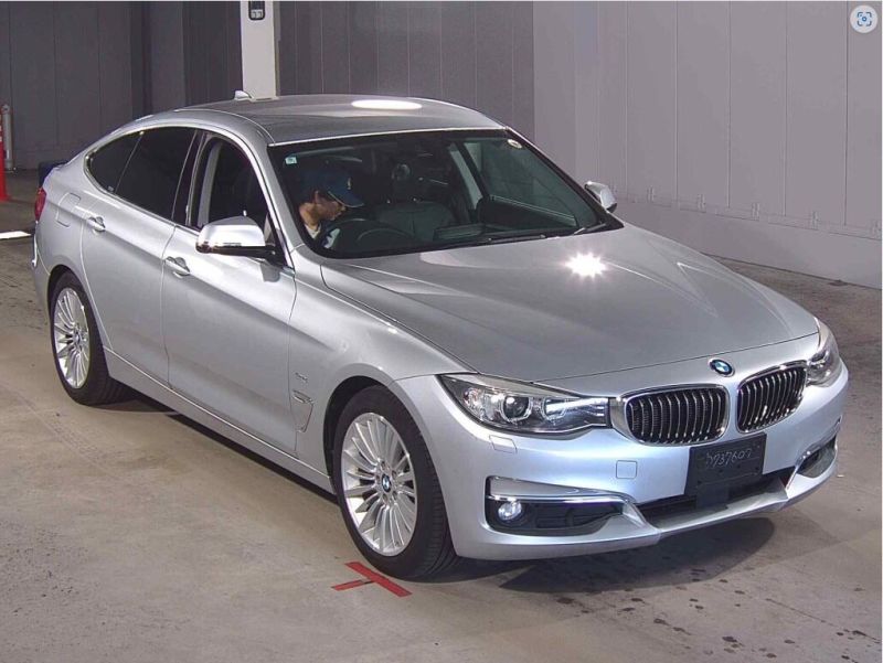2016 BMW 3 SERIES 320i GRAN TURISMO LUXURY — photograph 6