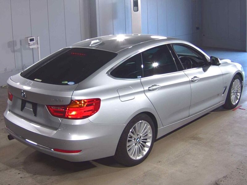 2016 BMW 3 SERIES 320i GRAN TURISMO LUXURY — photograph 7