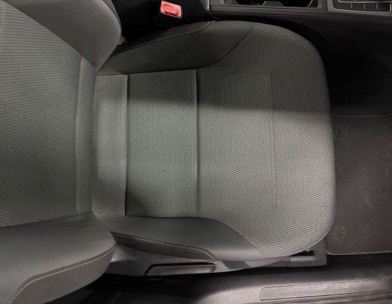 2015 VOLKSWAGEN GOLF TSI COMFORT LINE BLUE MOTION — photograph 6