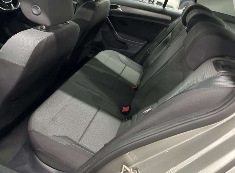 2015 VOLKSWAGEN GOLF TSI COMFORT LINE BLUE MOTION — photograph 7