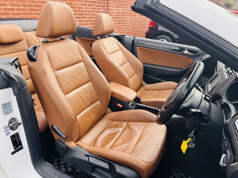 2012 VOLKSWAGEN GOLF CAB BASE GRADE — photograph 8