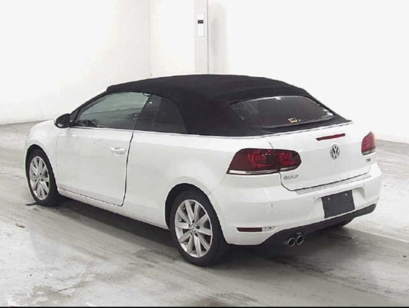 2012 VOLKSWAGEN GOLF CAB BASE GRADE — photograph 2