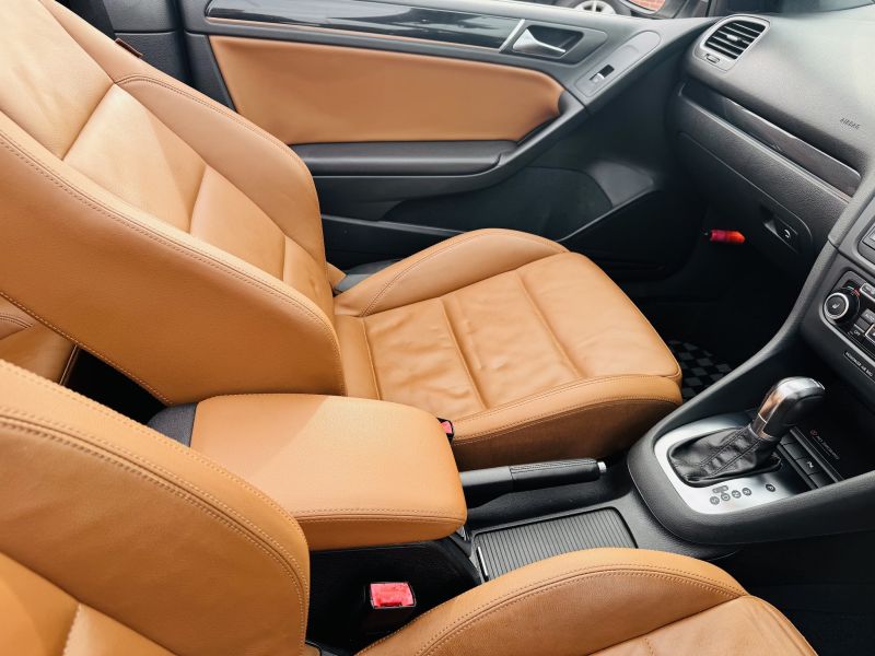 2012 VOLKSWAGEN GOLF CAB BASE GRADE — photograph 9