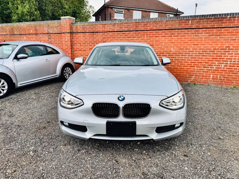 2013 BMW 1 SERIES 116i — photograph 7