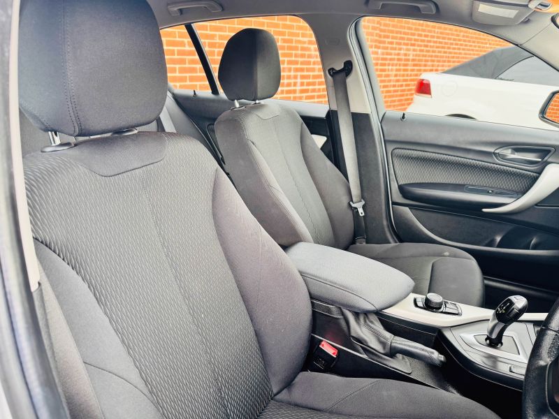 2013 BMW 1 SERIES 116i — photograph 29