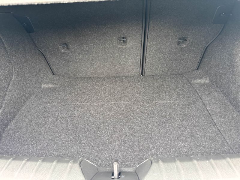 2013 BMW 1 SERIES 116i — photograph 45