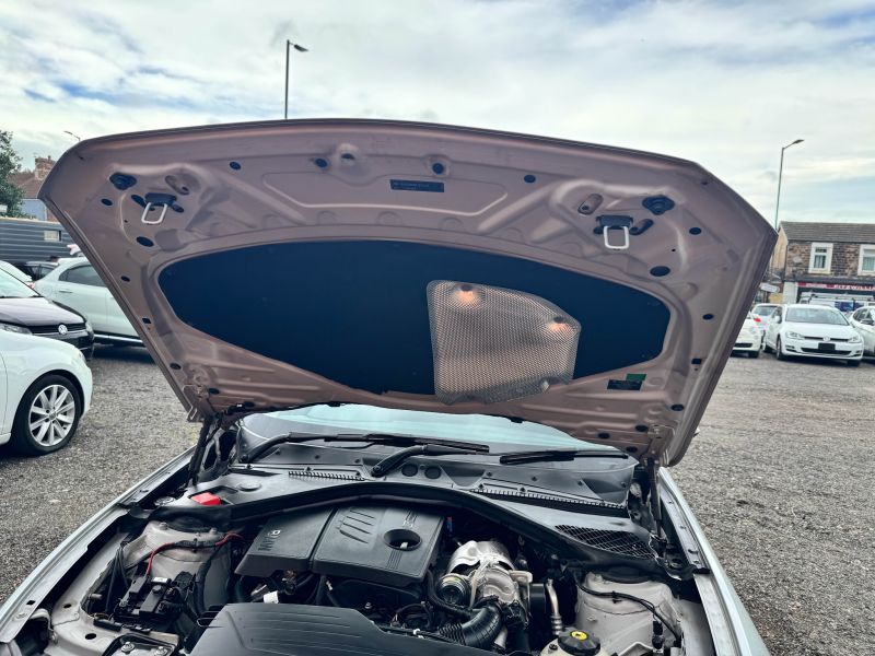 2013 BMW 1 SERIES 116i — photograph 60