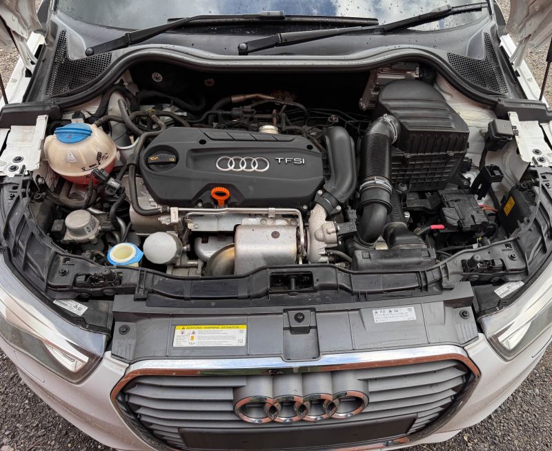 2013 AUDI A1 SPORTBACK 1.4TFSI — photograph 25