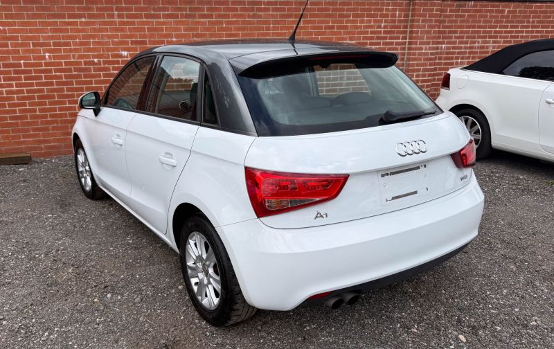 2013 AUDI A1 SPORTBACK 1.4TFSI — photograph 29