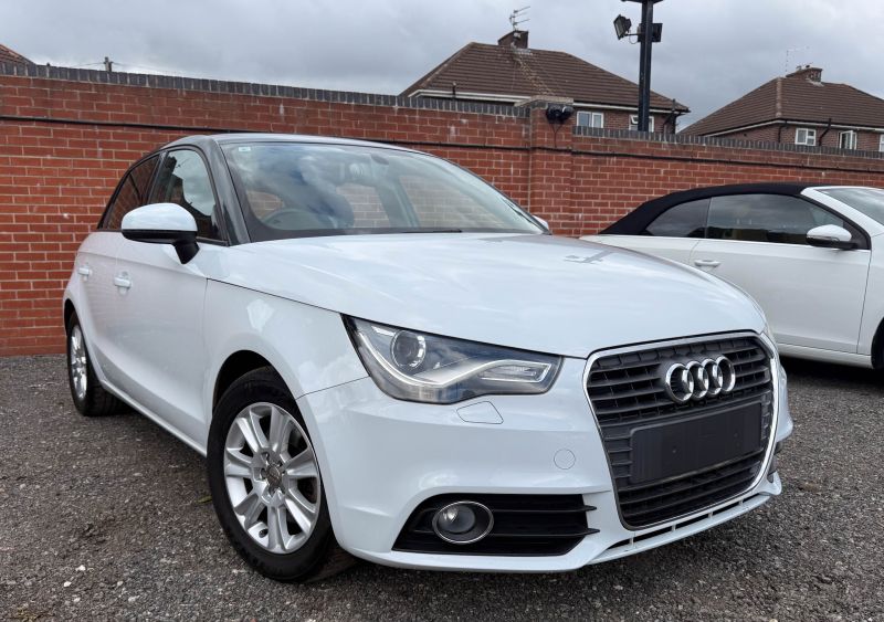 2013 AUDI A1 SPORTBACK 1.4TFSI — photograph 39