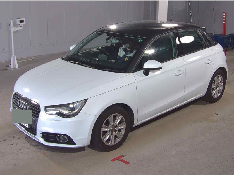 2013 AUDI A1 SPORTBACK 1.4TFSI — photograph 43
