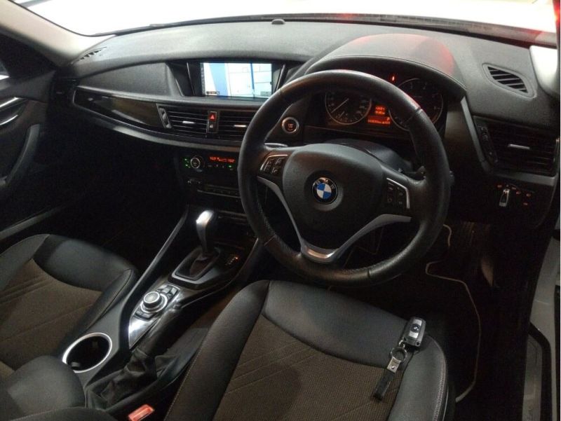 2015 BMW X1 SDRIVE 18IX LINE — photograph 2