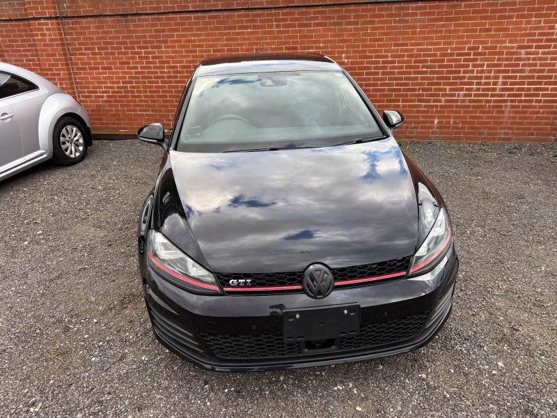 2016 VOLKSWAGEN GOLF GTI GTI — photograph 4