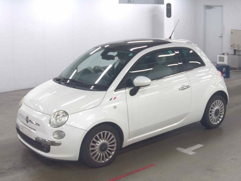2011 FIAT 500A TWIN AIR LOUNGE — photograph 1