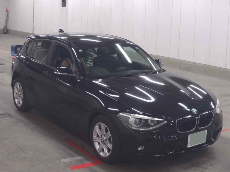 2013 BMW 1 SERIES 116i — photograph 3